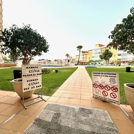 Salt - Bonito - Piscina - Vistas Mar -wifi Торремолінос